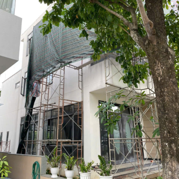 Thi công cửa nhôm cầu cách nhiệt Hefine cho biệt thự Lucasta Khang Điền – TP.HCM